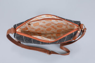 Vintage White Flowers Messenger Sling Bag