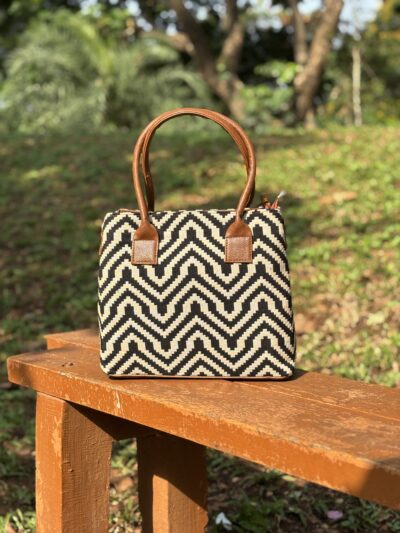 Vintage Zigzag Classic Handbag