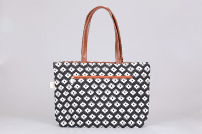 Vintage White Flowers Tote Bag